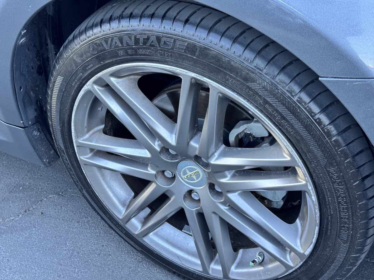 Used 2012 Scion tC FWD image 18