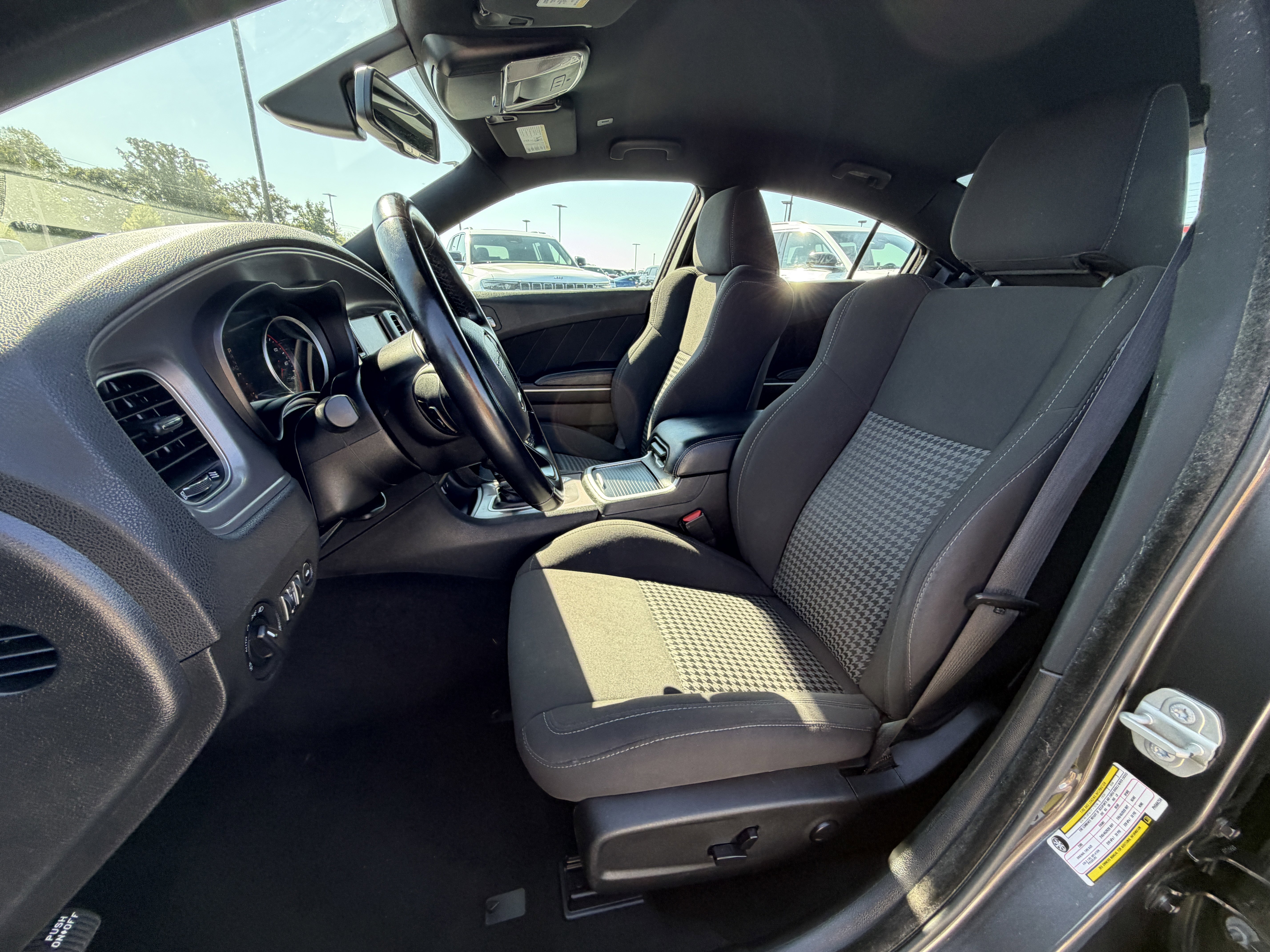 Used 2023 Dodge Charger GT image 9