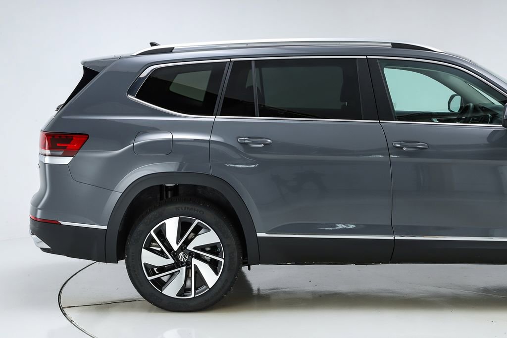 New 2026 Volkswagen Atlas SEL image 11