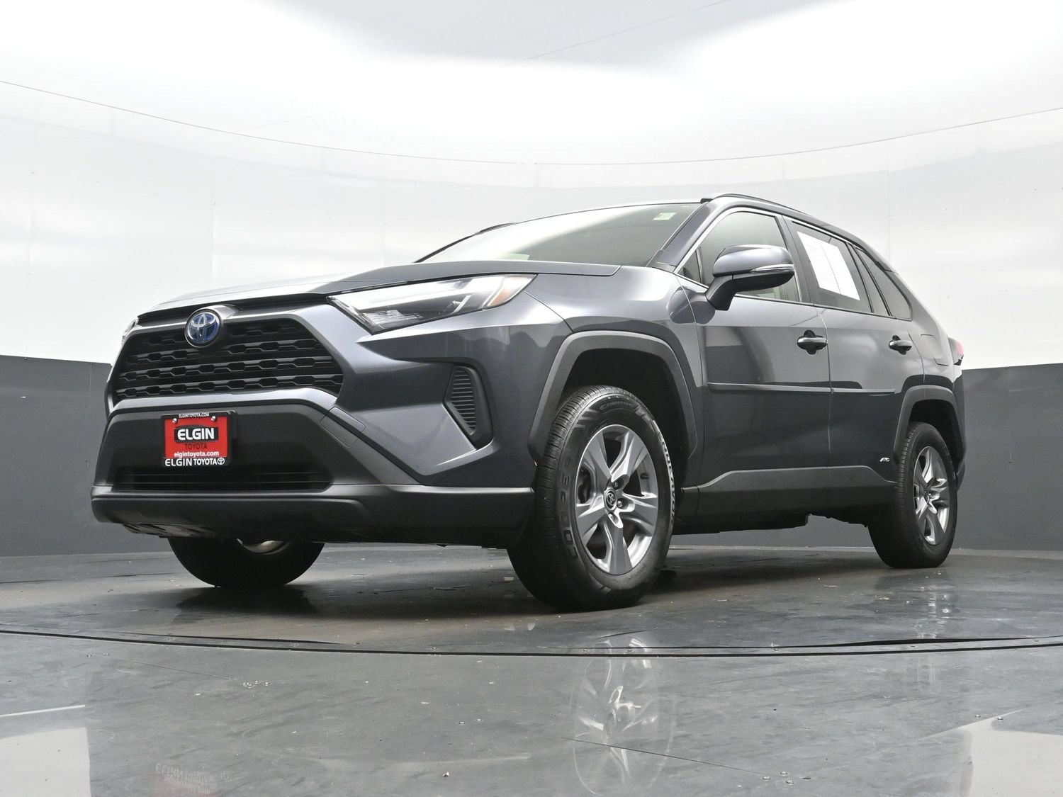 Used 2023 Toyota RAV4 XLE w/ XLE Grade Weather Package AWD/4WD image 28