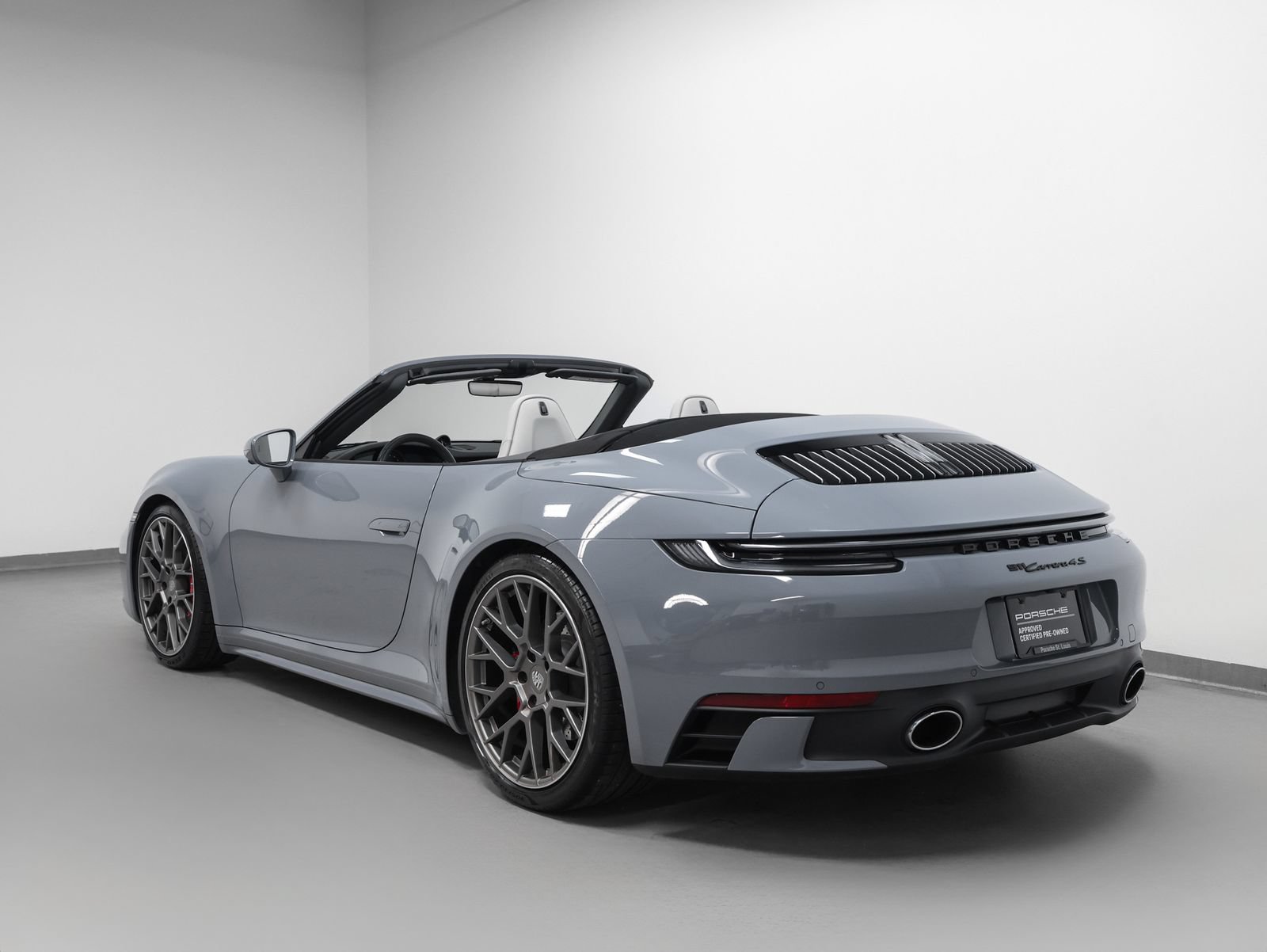 Certified 2024 Porsche 911 Carrera 4S AWD/4WD image 3