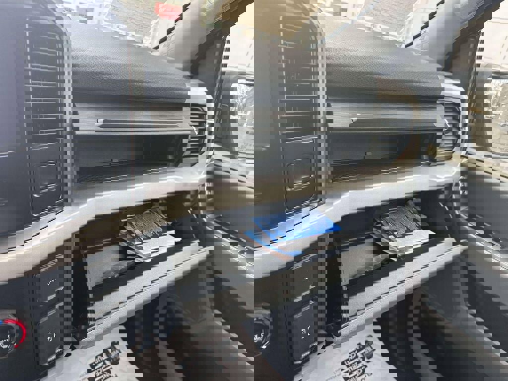 Used 2023 Ford F150 XLT AWD/4WD image 33