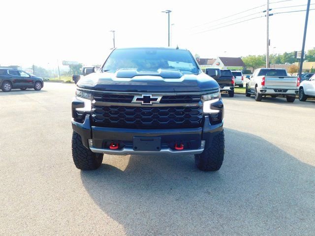Used 2023 Chevrolet Silverado 1500 ZR2 w/ Technology Package image 12