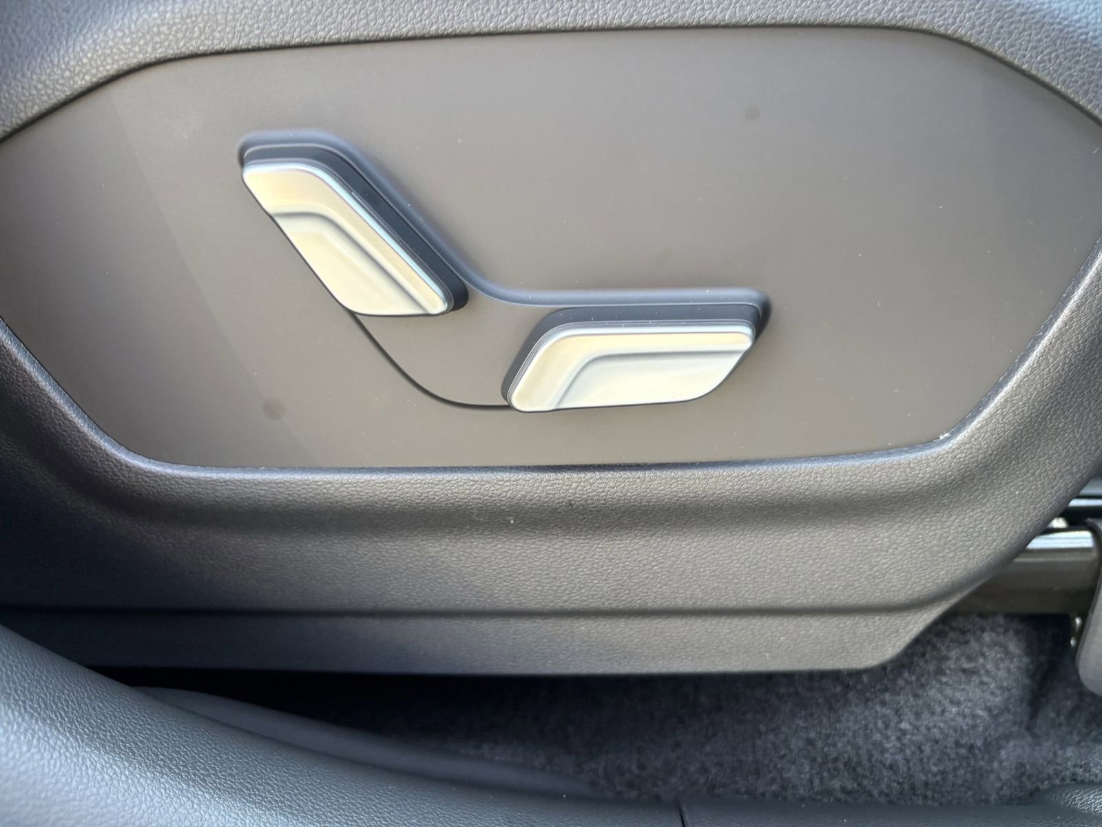 New 2026 Hyundai Santa Fe Limited image 28