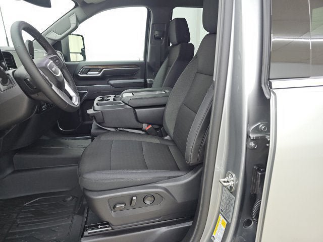New 2026 GMC Sierra 2500 SLE w/ SLE Value Package; AWD/4WD image 7