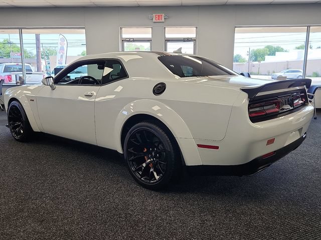 Used 2023 Dodge Challenger R/T Scat Pack RWD image 4