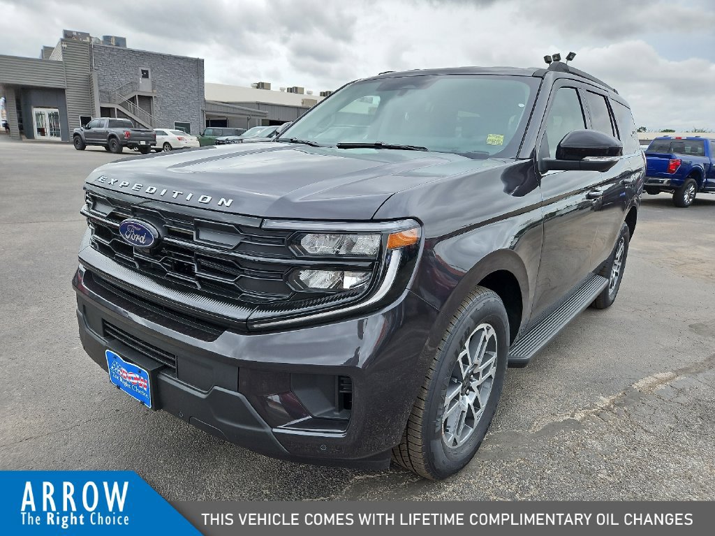 New 2026 Ford Expedition Active RWD image 4