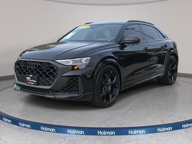 Certified 2025 Audi RS Q8 performance AWD/4WD image 1