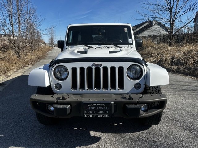 Used 2016 Jeep Wrangler Unlimited Sahara image 2