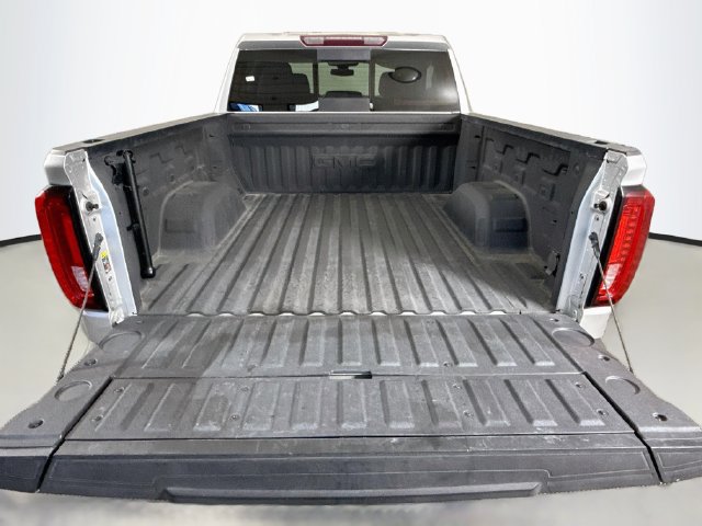 Used 2021 GMC Sierra 1500 SLT w/ SLT Premium Plus Package AWD/4WD image 25