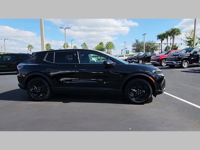 New 2026 Chevrolet Equinox EV LT w/ Comfort Package AWD/4WD image 28