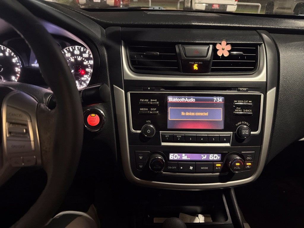 Used 2017 Nissan Altima 2.5 SV FWD image 6