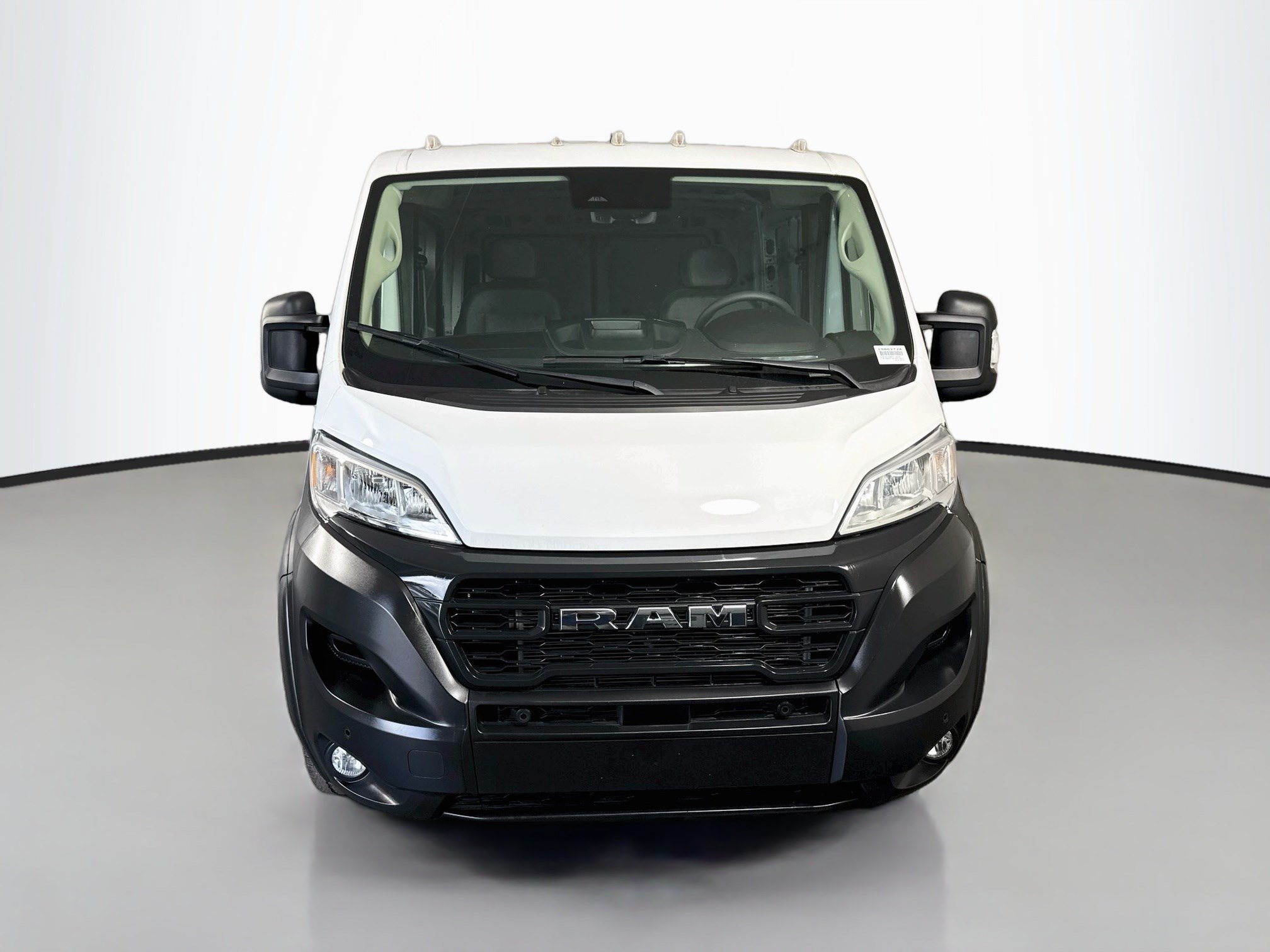 Used 2024 RAM ProMaster 1500 w/ Safety Group FWD image 2