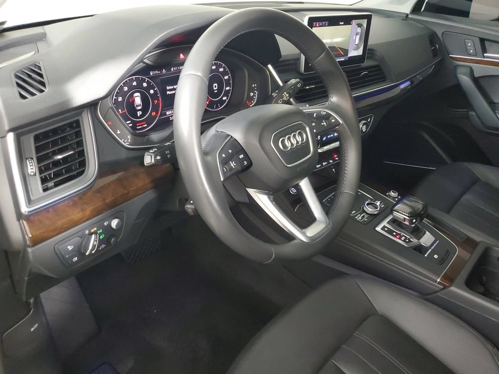 Used 2020 Audi Q5 Prestige w/ Prestige Package AWD/4WD image 24
