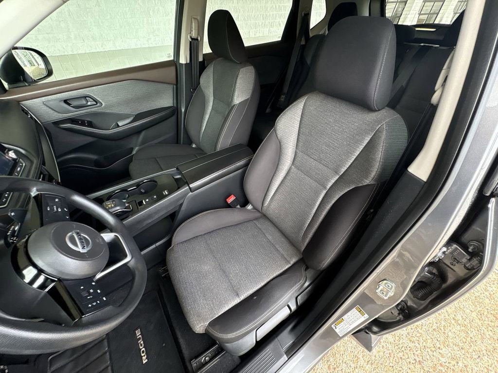 Used 2021 Nissan Rogue S FWD image 18