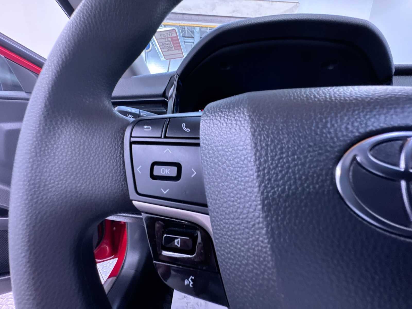 Used 2025 Toyota Camry LE image 20