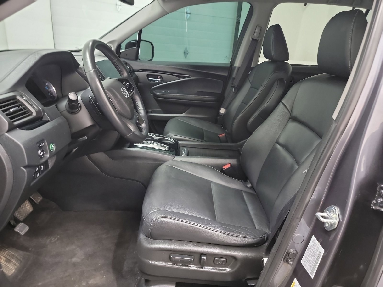 Certified 2022 Honda Pilot Touring image 12