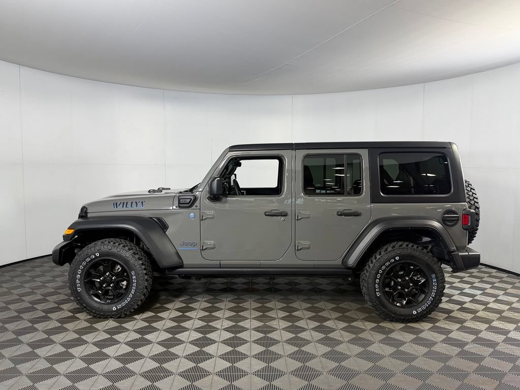 Used 2023 Jeep Wrangler Unlimited AWD/4WD image 11