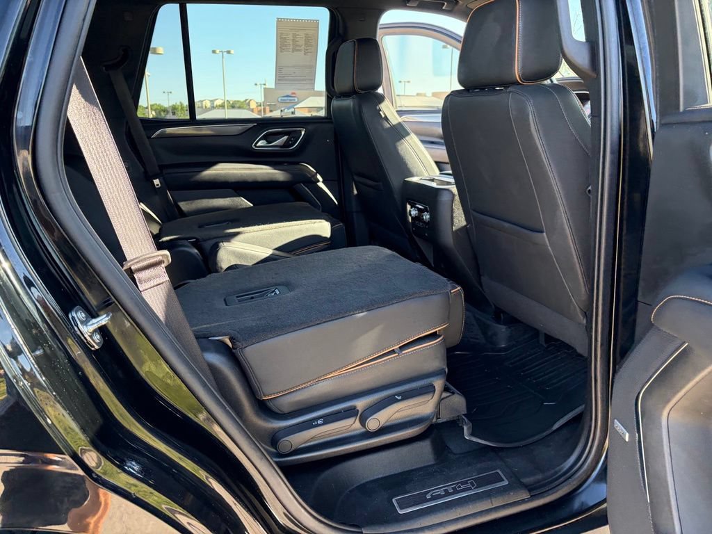 Used 2022 GMC Yukon AT4 AWD/4WD image 17