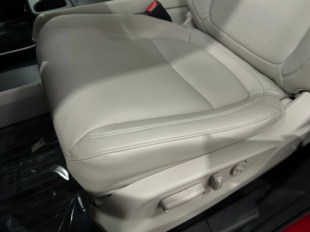 Used 2026 Honda Odyssey EX-L image 18