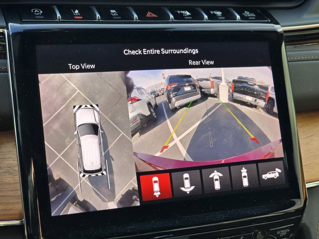 Used 2023 Jeep Grand Cherokee L Summit image 15