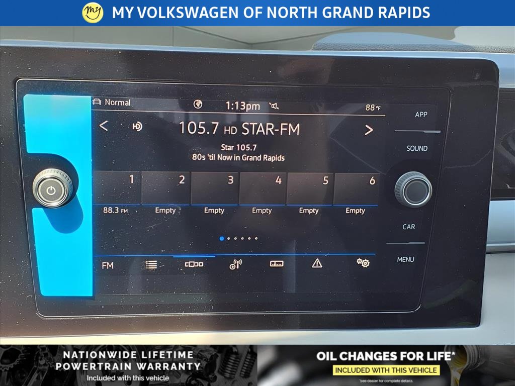 New 2025 Volkswagen Taos SE image 26