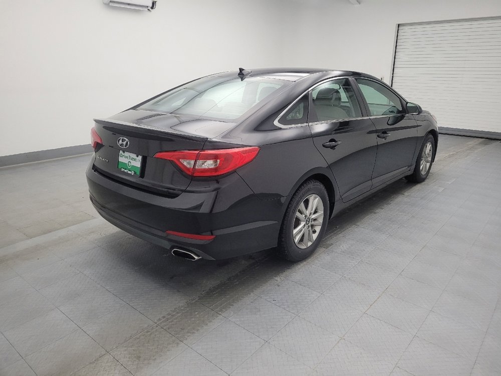 Used 2016 Hyundai Sonata SE image 9