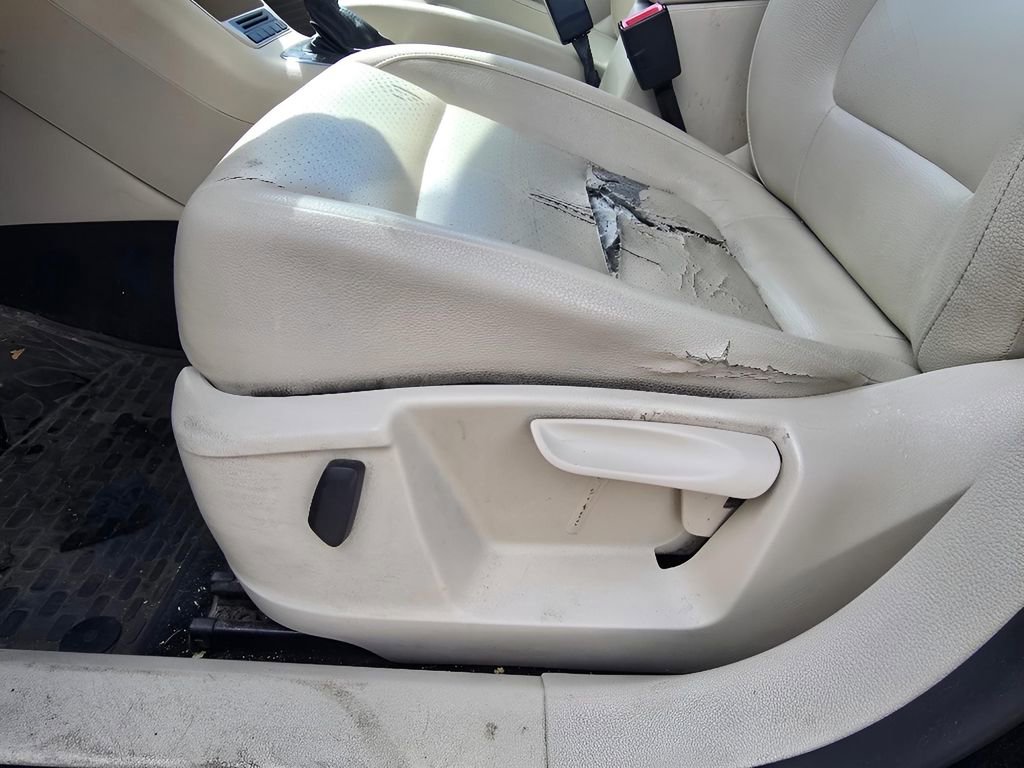 Used 2013 Volkswagen Tiguan SE AWD/4WD image 13