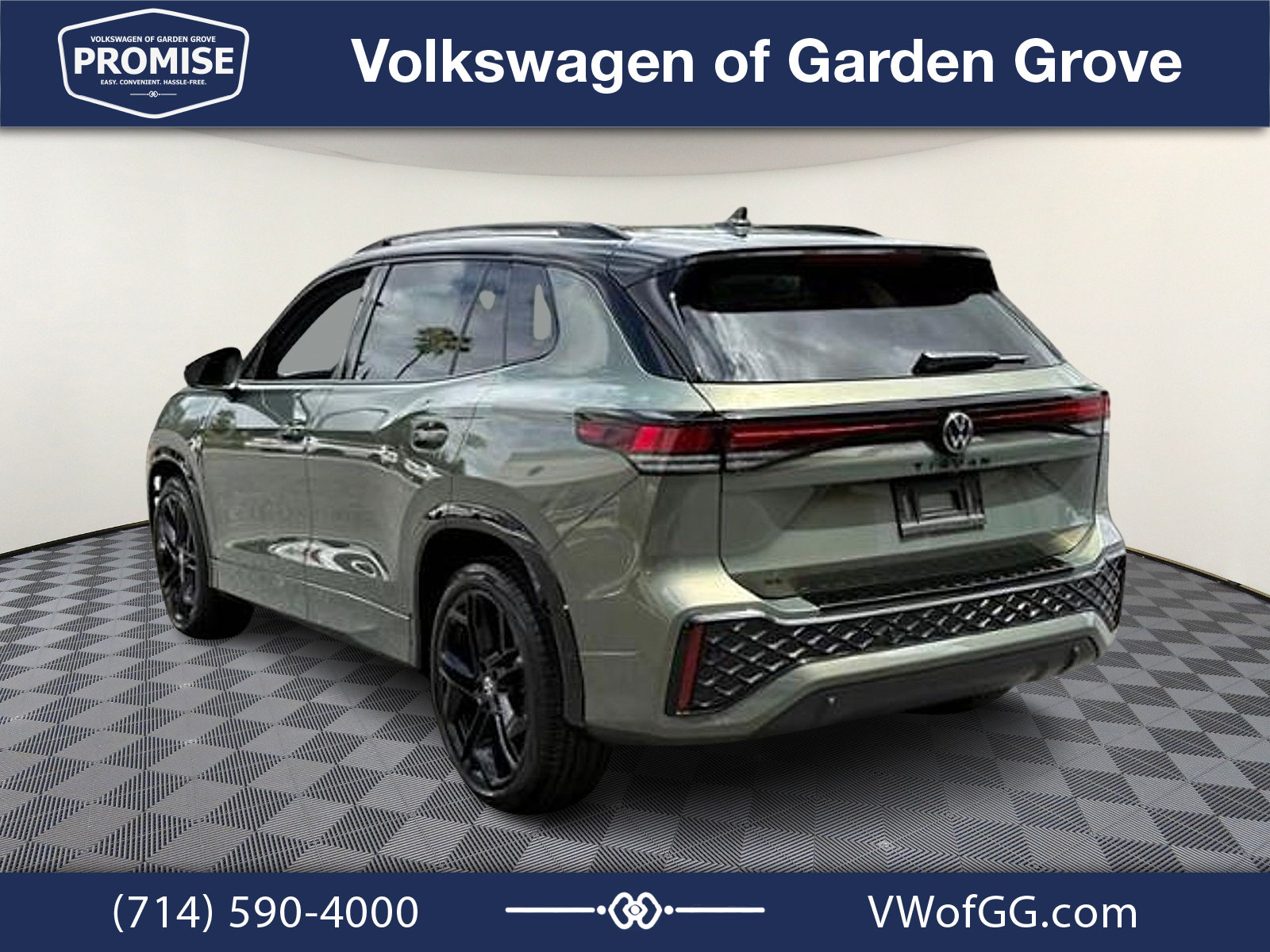 New 2026 Volkswagen Tiguan SE R-Line FWD image 5