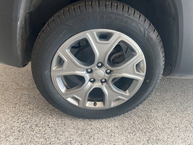 Used 2020 Jeep Renegade Limited image 6