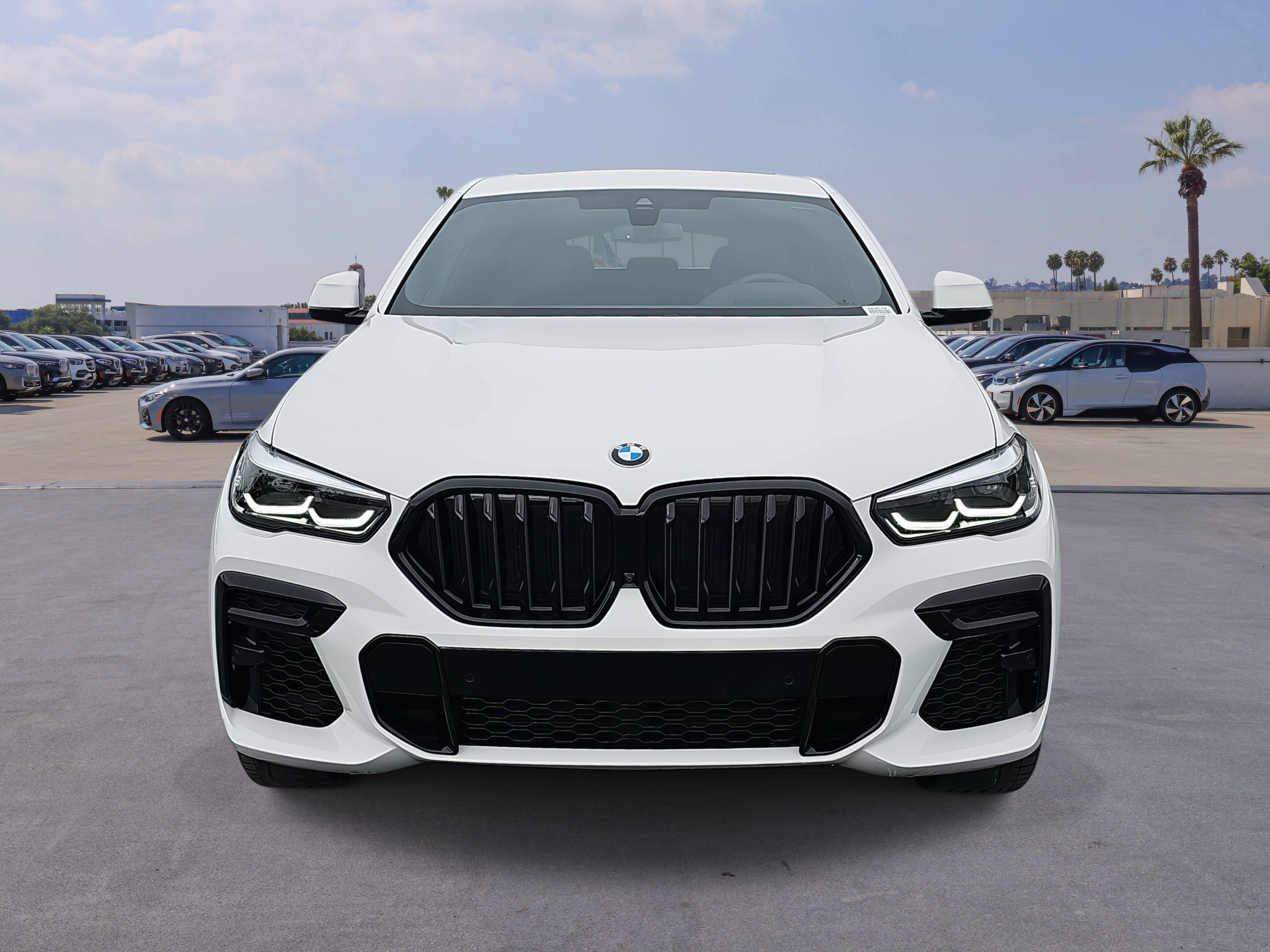 Used 2023 BMW X6 xDrive40i w/ M Sport Package AWD/4WD image 2