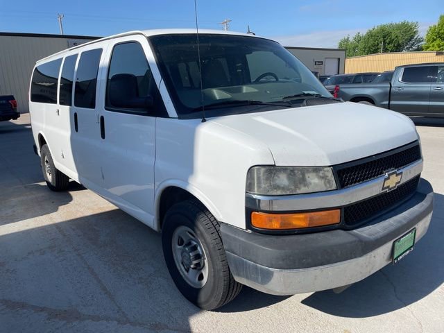 Used 2014 Chevrolet Express 3500 LT w/ LT Preferred Equipment Group RWD image 2