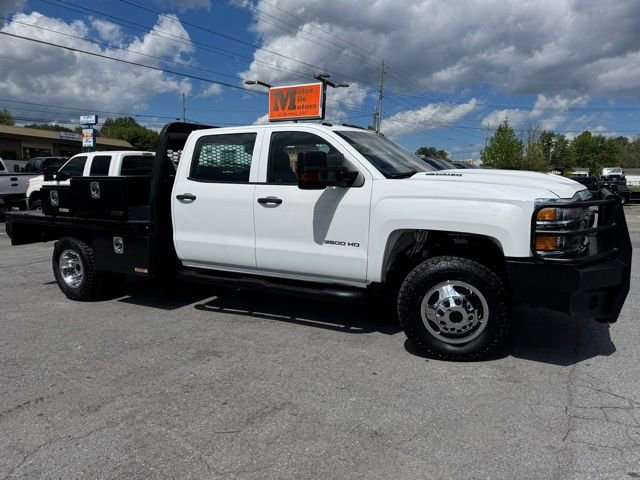 Used 2019 Chevrolet Silverado 3500 W/T w/ WT Convenience Package AWD/4WD image 1