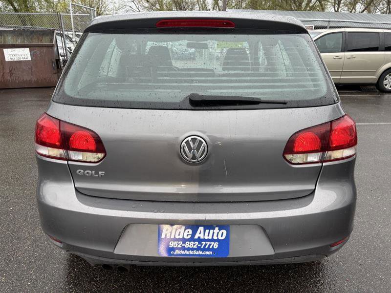Used 2010 Volkswagen Golf 2-Door image 6