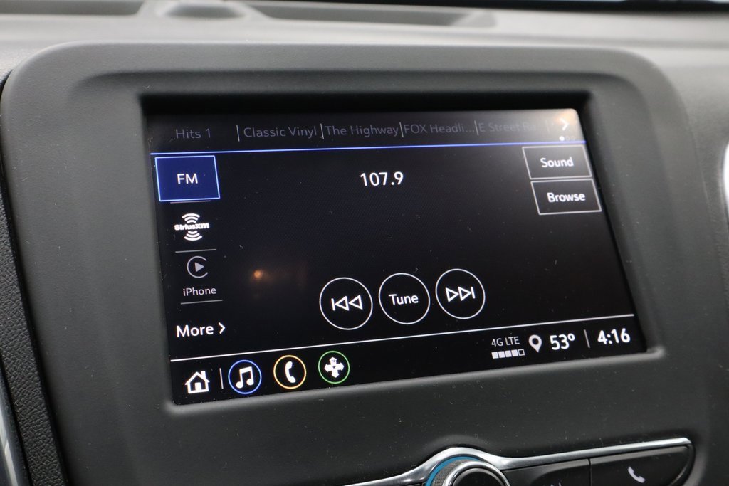 Used 2022 Chevrolet Equinox LS w/ LS Convenience Package image 2