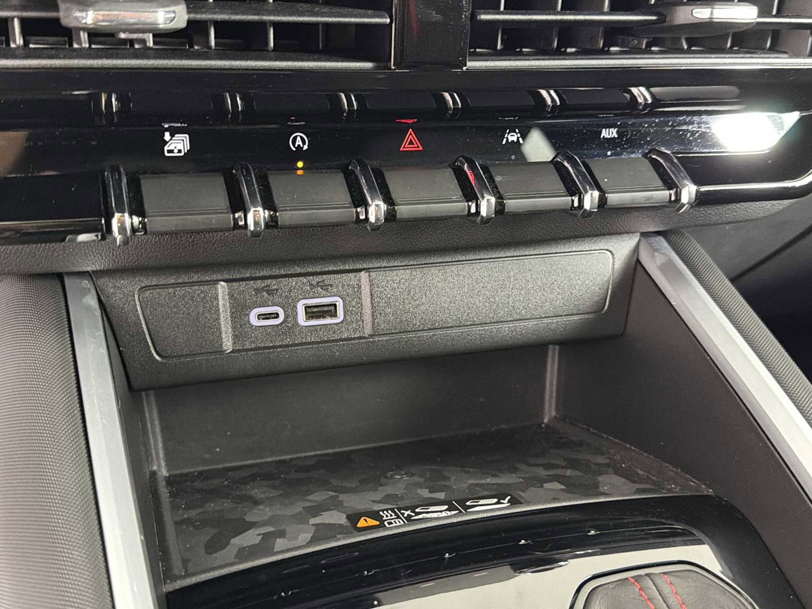 Certified 2024 Chevrolet Colorado Z71 w/ Z71 Convenience Package 2 image 27