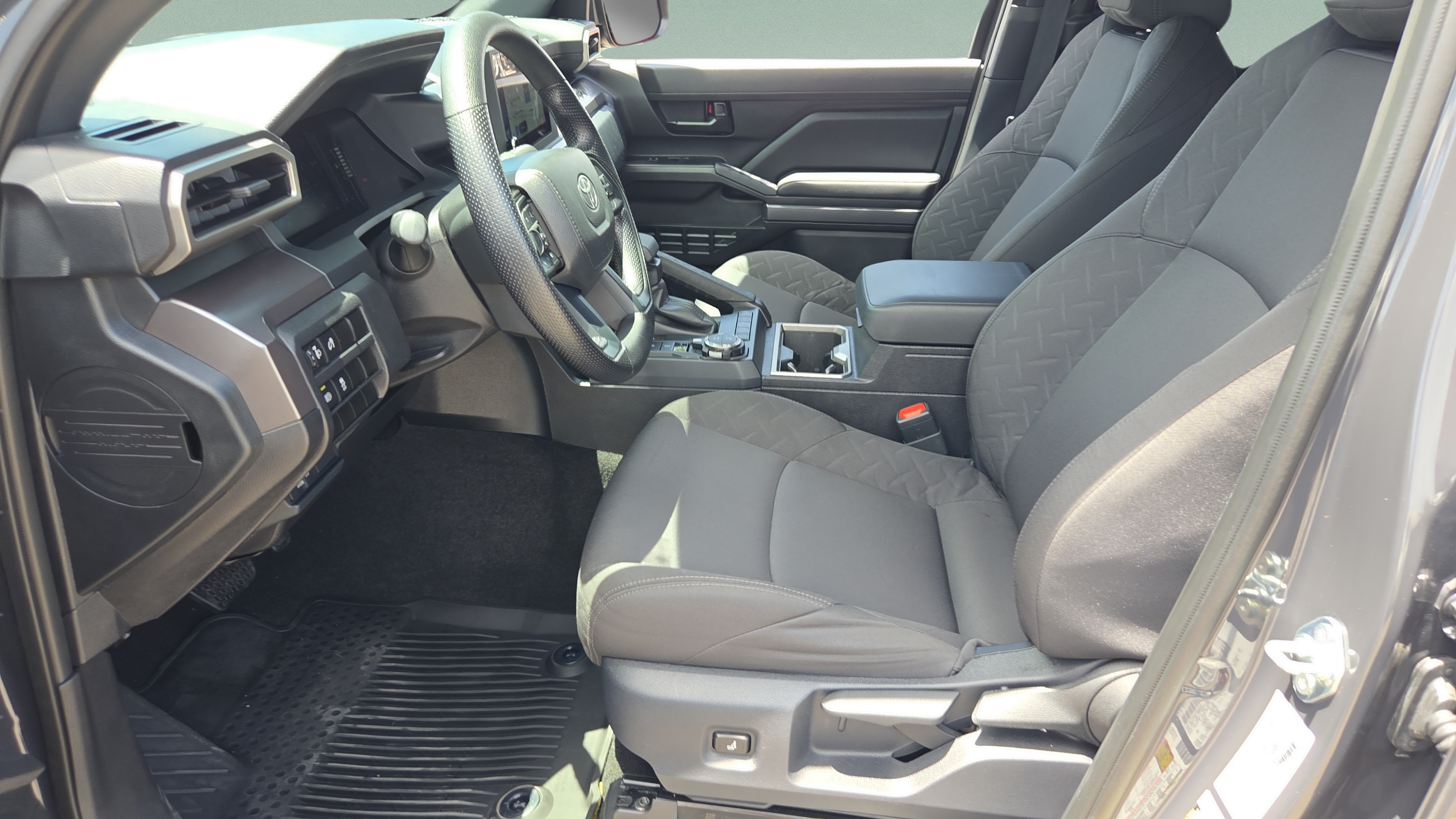 Certified 2026 Toyota Tacoma SR5 AWD/4WD image 9