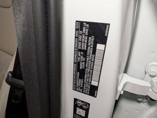 New 2026 Volvo XC90 B6 Plus w/ Protection Package Premier image 29