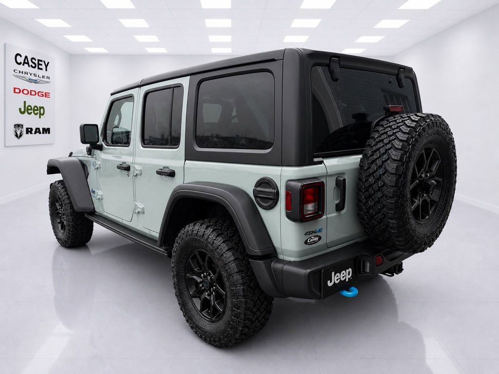 Used 2024 Jeep Wrangler Unlimited AWD/4WD image 9