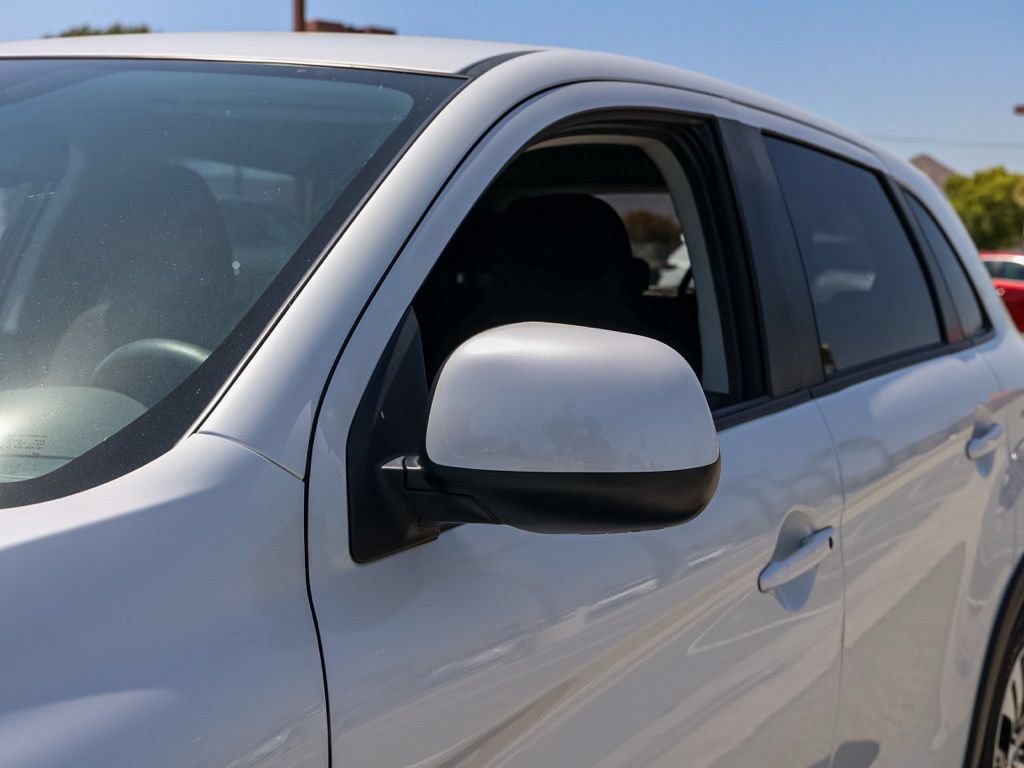Used 2024 Mitsubishi Outlander Sport ES AWD/4WD image 12