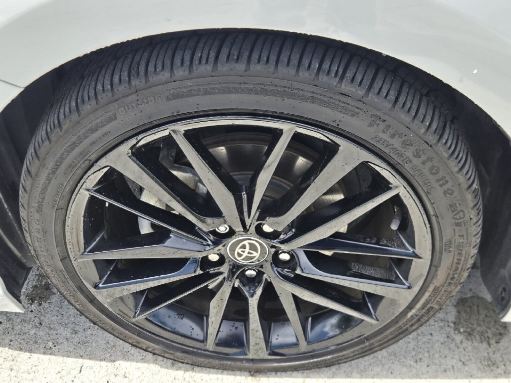 Used 2022 Toyota Camry XSE w/ Navigation Package FWD image 9