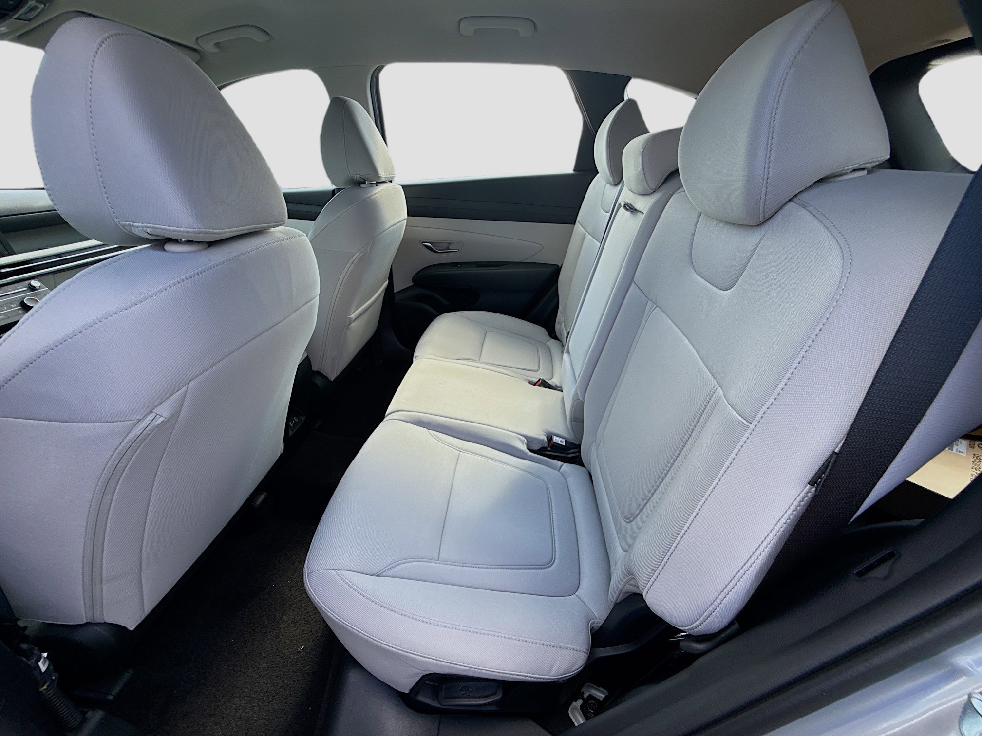 New 2026 Hyundai Tucson SE image 17