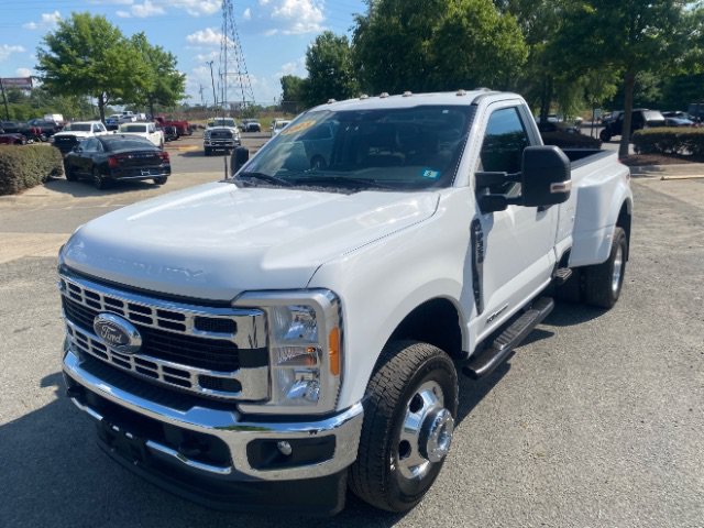 Used 2023 Ford F350 XLT w/ FX4 Off-Road Package AWD/4WD image 1