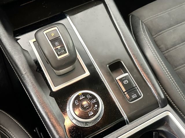 Used 2022 Mitsubishi Outlander SE image 16