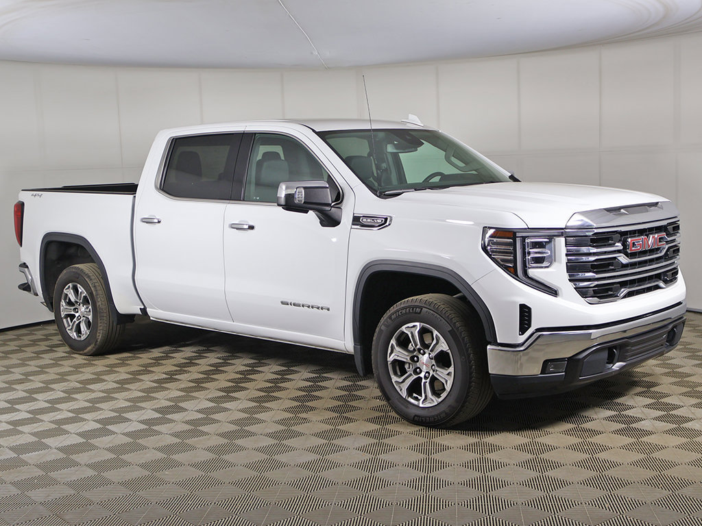 Used 2025 GMC Sierra 1500 SLT AWD/4WD image 41