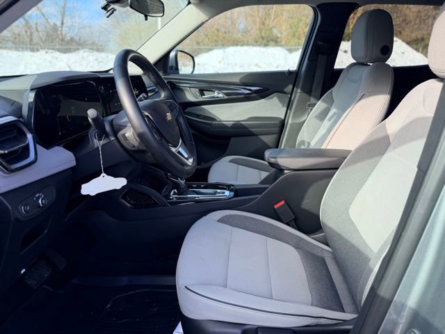 Certified 2024 Chevrolet TrailBlazer LT w/ LT Cold Weather Package image 7