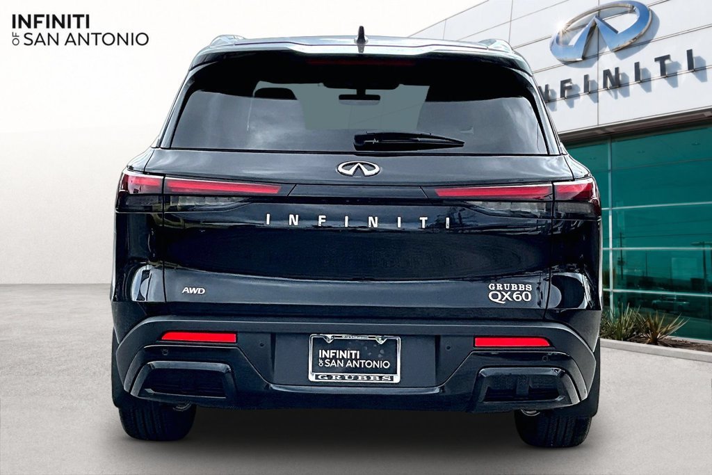 Certified 2025 INFINITI QX60 Luxe AWD/4WD image 5