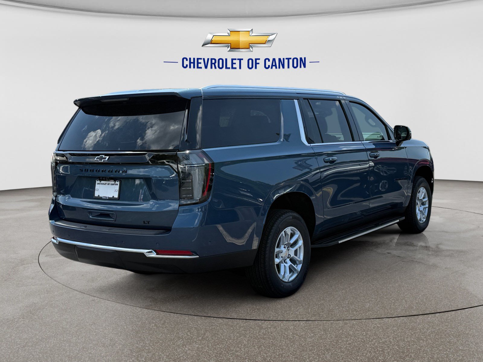 New 2026 Chevrolet Suburban LT w/ Advanced Technology Package RWD image 5