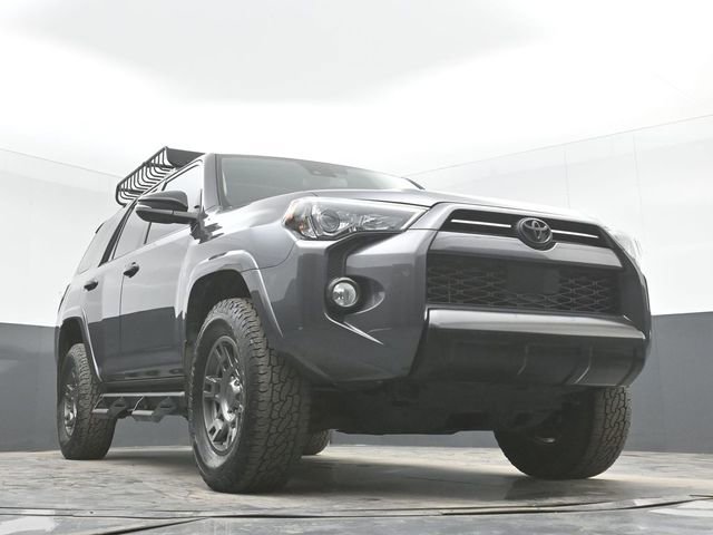 Used 2020 Toyota 4Runner Venture w/ Moonroof Package image 42