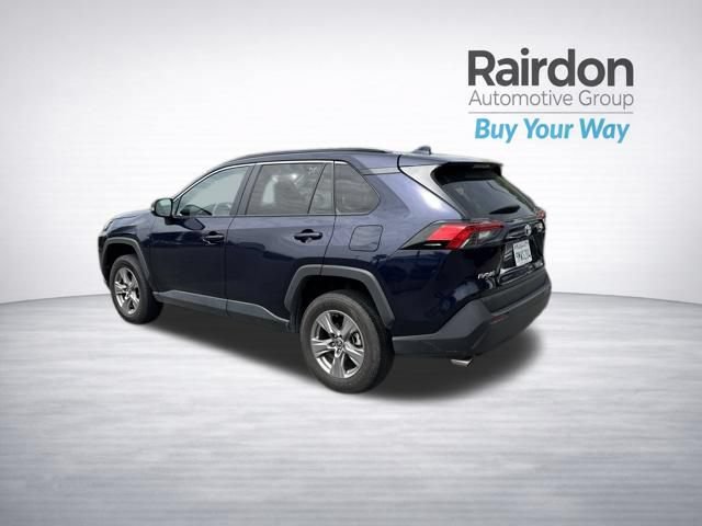 Used 2024 Toyota RAV4 XLE FWD image 5
